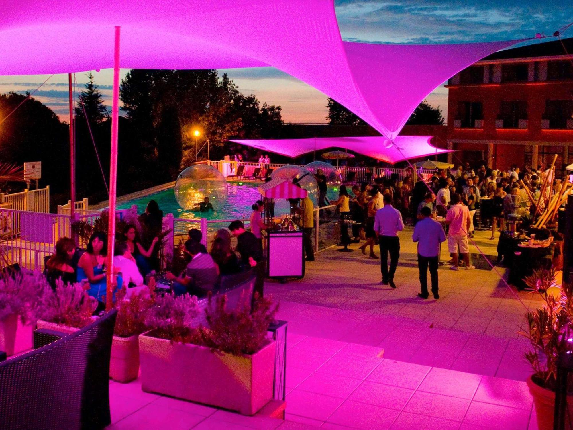Hotel Mercure Toulouse Aéroport Golf De 4*