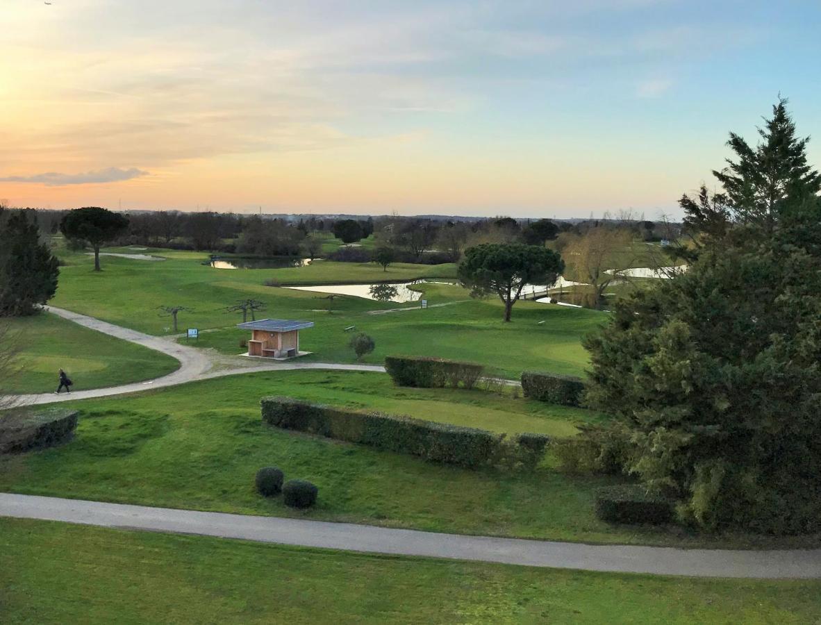 Hotel Mercure Toulouse Aeroport Golf De Seilh