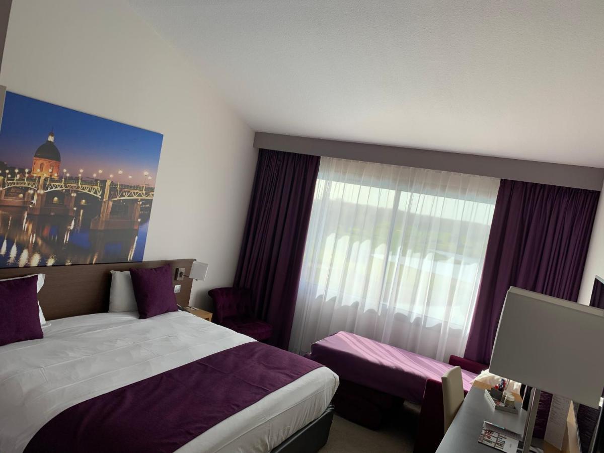 Mercure Toulouse Aeroport Golf De 4*