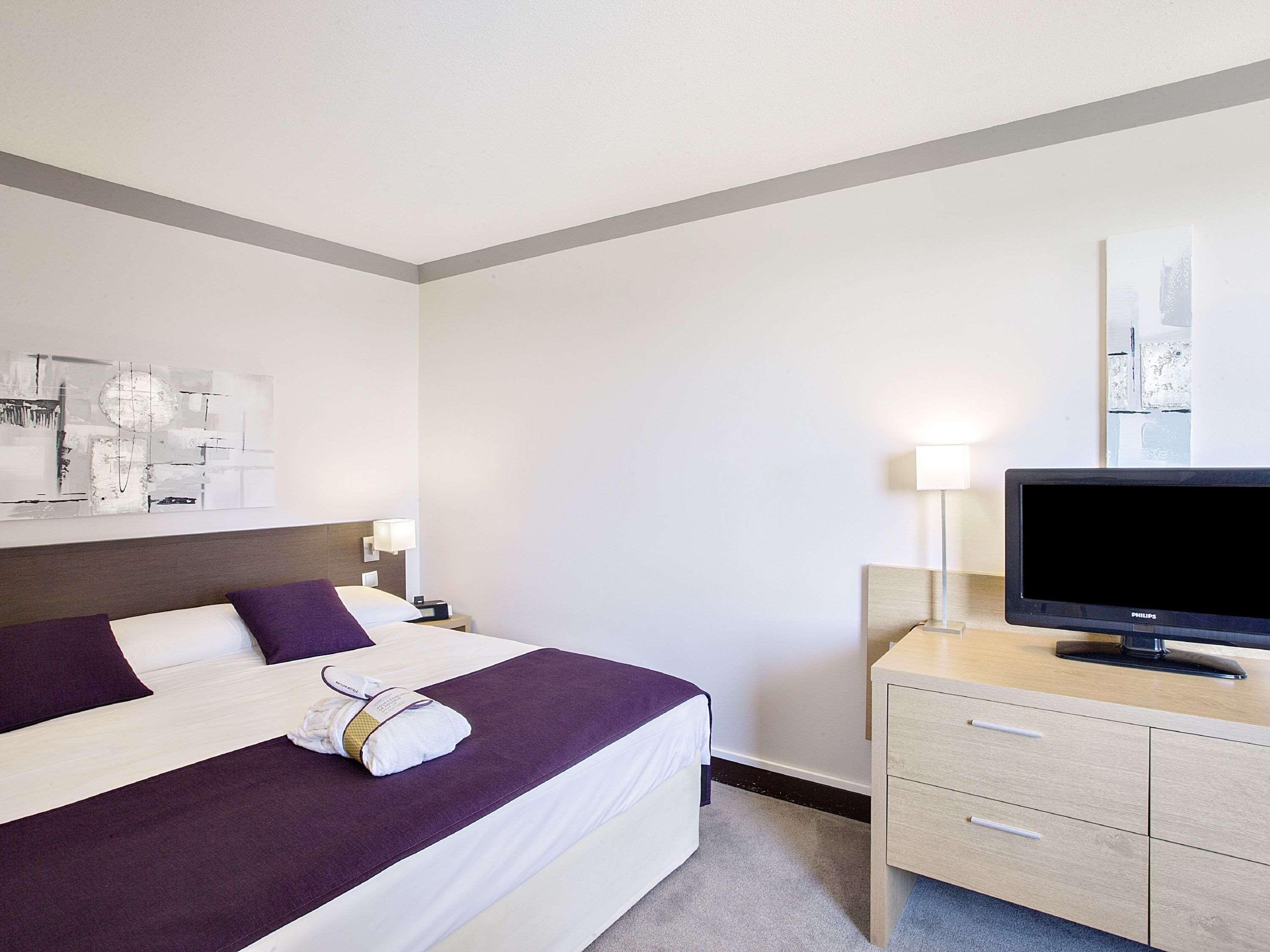 Hotel Mercure Toulouse Aeroport Golf De 4*