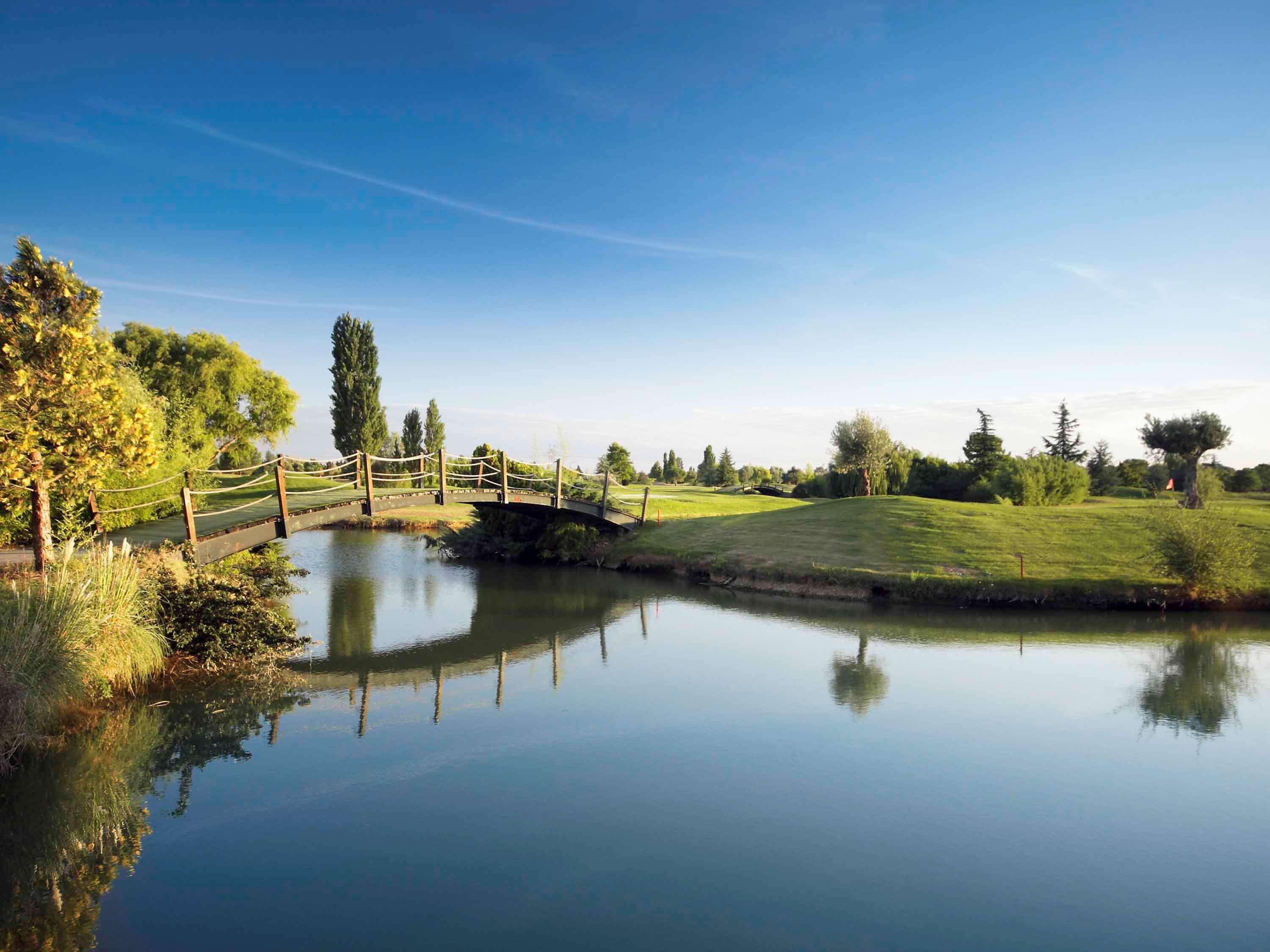 Hotel Mercure Toulouse Aeroport Golf De Seilh