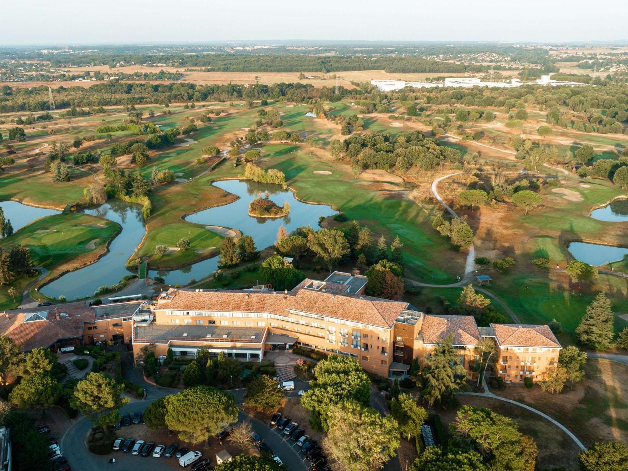 Mercure Toulouse Aeroport Golf De 4*